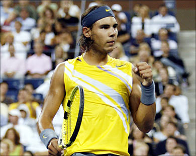 رافايل نادال المصنف ثانيا بين لاعبي التنس في العالم (رويترز) 