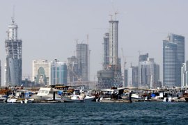 Buildings under construction are seen in Doha November 5, 2007. REUTERS-ر
