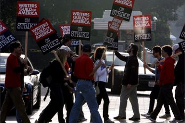 r/Members of the Writers Guild of America walk a picket line at one of the gates to Sony Studios in Culver City, California November 5, 2007