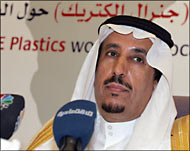 الأمير سعود بن ثنيان رجح تأخر تحسن أسعار البتروكيماويات  (الفرنسية-أرشيف)