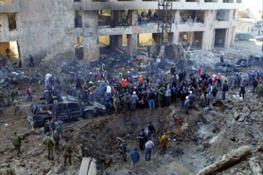 A general view shows the site of a massive explosion which killed former Lebanese premier Rafiq Hariri in Beirut 14 February 2005.