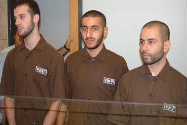 إسرائيل تواصل معاملة أسرى حزب الله ك"مجرمين جنائيين / وديع عواودة- حيفا
