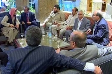 رئيس المخابرات المصرية يبدأ سلسلة لقاءات مع ممثلي الفصائل الفلسطينية لبحث ملف التهدئة