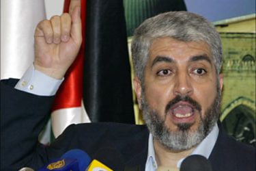 f_Exiled Hamas chief Khaled Meshaal gestures during a press conference in the Syrian capital Damascus on April 21, 2008. Hamas is ready to accept a Palestinian state within