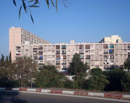 تمتلك الجزائر مخزونا ثريا في المجال المعماري (الجزيرة نت)