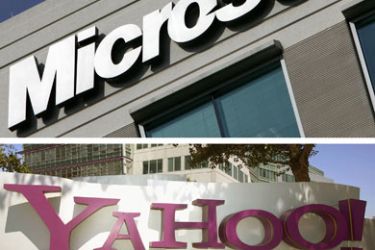 (FILES) Combo pictures show the Microsoft office in Herndon, Virginia, December 27, 2005 and Yahoo headquarters in Sunnyvale, California,