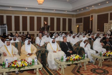 الجلسة الافتتاحية ملتقى العقد العربي للتنمية الثقتفية المنظم بإمارة الفجيرة -الجزيرة نت