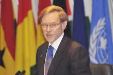 World Bank President Robert Zoellick delivers the keynote speech at the Tokyo International Conference on African Development (TICAD) in Yokohama, south of Tokyo,