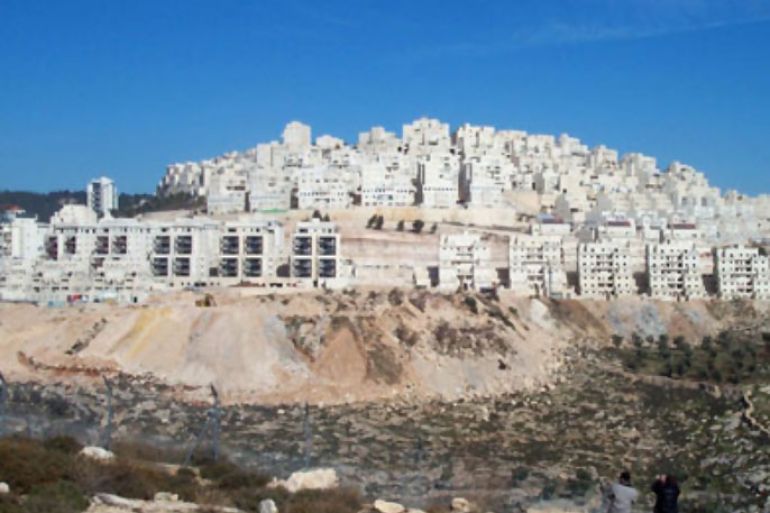 استمرار الاستيطان من أبرز انتهاكات الاحتلال- مستوطنة أبو جبل غنيم (الجزيرة نت-أرشيف)- عوض الرجوب-الضفة الغربية