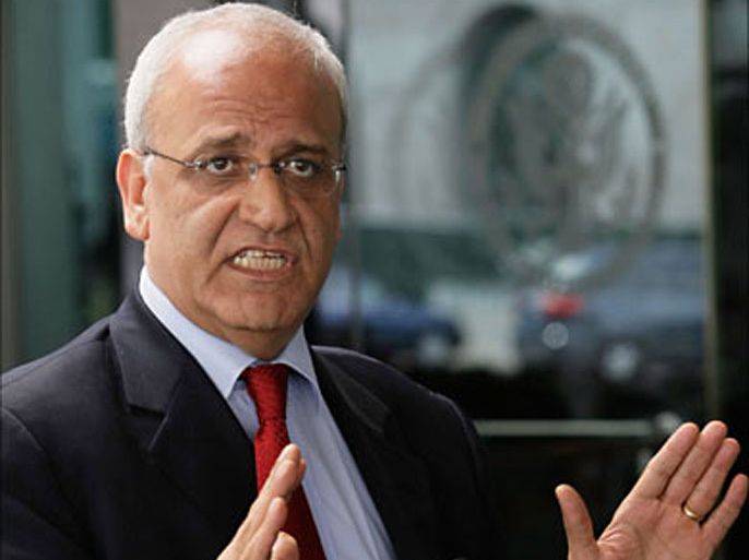 f_Palestinian negotiator Saeb Erekat speaks to the media after a meeting July 30, 2008 at the US State Department with Palestinian negotiator Saeb Erekat (L
