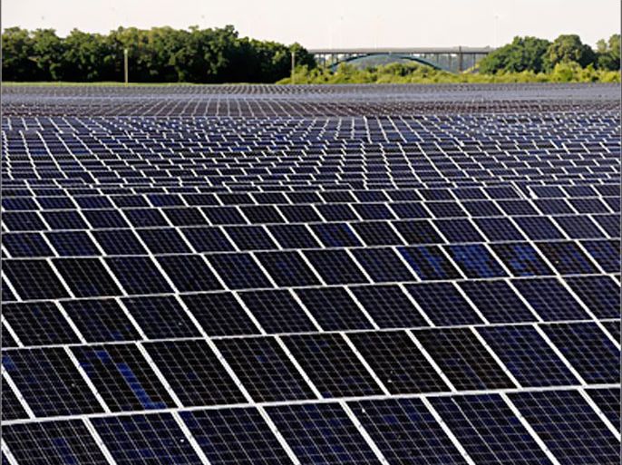AFP - A picture taken on July 2, 2008 in Bitterfeld-Wolfen, eastern Germany, shows a solar system field with solar cells made by German manufacturer Q-Cells. The company produces silicon-based photovoltaic cells and supplies manufacturers of solar