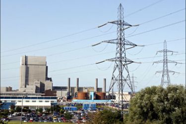 afp : British Energy's Heysham Nuclear Power Station is pictured in north-west England, on September 24, 2008. British Energy accepted a takeover offer worth 15.6 billion