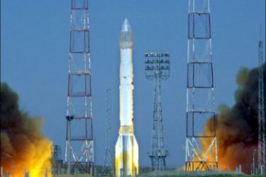 afp ; A Russian Proton-M rocket blasts into space at Kazakhstan's Baikonur cosmodrome on September 25, 2008. The rocket is carrying three of Russia's Glonass