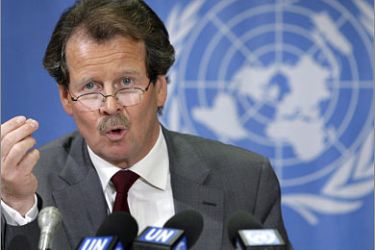 epa00968678 Manfred Nowak, United Nations (UN) Human Rights Commission's special investigator on torture and other cruel, inhuman or degrading treatment or punishment, speaks during a press conference on his report to the 4th UN Human Rights Council at the United Nations