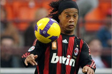 AFPAC Milan's Brazilian forward Ronaldinho controls the ball during their Serie A football match at San Siro Stadium in Milan on November