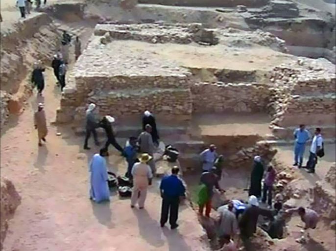 كشف أثري جديد في منطقة سقارة الأثرية - سمير عمر - القاهرة