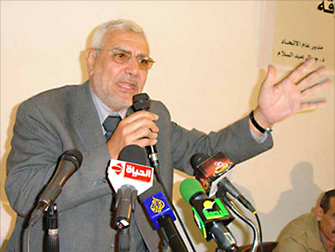 ‪أبو الفتوح رفض حضور الاجتماع لعدم إعلان النتائج النهائية للانتخابات‬ (الجزيرة)