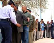 7.5 ملايين عراقي شاركوا بالانتخاباتمن جملة 15 مليون ناخب (الفرنسية)