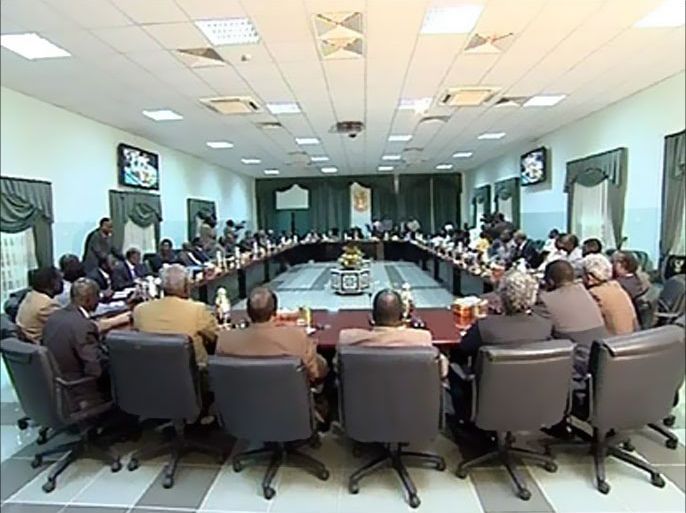 الحكومة السودانية تحذر من عواقب أي قرار يصدر بحق الرئيس البشير