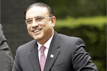 AFP- Pakistani President Asif Ali Zardari arrives at 10 Downing Street in central London, on May 13, 2009. Pakistan fighter jets and attack helicopters pounded Taliban targets in the northwest on Wednesday as President Asif Ali Zardari called for global help to avert a humanitarian catastrophe. Hundreds of thousands of civilians have escaped the punishing