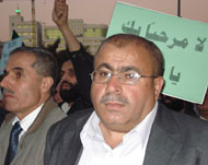 خليل عطية قال إن مشروع القانون يعبر عن رأي غالبية الأردنيين (الجزيرة نت-أرشيف)