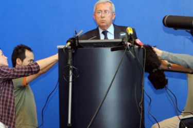 afp/ French airline company Air France general director Pierre-Henri Gourgeon gives a press conference on June 1, 2009 at the Charles-de-Gaulle airport in Roissy, northern suburb of Paris, after an Air France passenger jet with 231 people on board dropped off radar over the Atlantic ocean off the Brazilian coast.