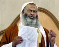 موسى اتهم بأن له علاقة بالأجهزةالأمنية الفلسطينية السابقة بغزة (رويترز)