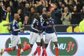 French defender William Gallas celebrates his goal with teammates French forward Nicolas Anelka (L), French defender Bakary Sagna (C) and French forward Alou Diarra during the World Cup 2010 qualifying football match France vs. Republic of Ireland on November 18, 2009 at the Stade de France in Saint-Denis, northern Paris