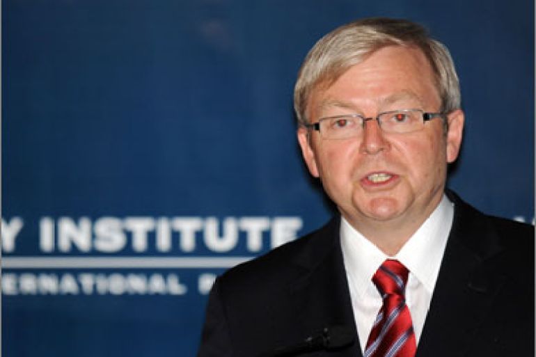 Australian Prime Minister Kevin Rudd addresses the Lowy Institute on 'Australia, the Region and the World: The Challenges Ahead' in Sydney on November 6, 2009.
