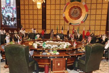 epa01965436 The annual summit of Leaders of the six-nation Gulf Cooperation Council (GCC) during there meeting, Kuwait, 14 December 2009.