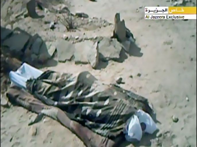 صور للجزيرة تظهر ضحايا قصف تقول صنعاء انه استهدف مقاتلين من القاعدة