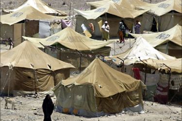 F_a general view of a section of a UNHCR camp for Somali refugees outside the Yemeni village of Kharaz, 170 kms west of the Red Sea port of Aden, in the southwestern province