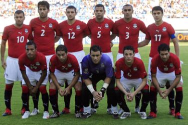 Players of the Egypt national football team pose before their football match against Benin in the African Cup of Nations CAN2010 at the Ombaka stadium in Benguela on January 20, 2010.