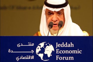 afp : Saudi Trade and Industry Minister Abdullah bin Ahmed bin Yussef Zainal addresses the 2010 Jeddah Economic Forum in the coastal Saudi city on February 13, 2010. The