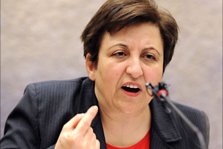 f_Iranian Nobel peace prize winner and activist Shirin Ebadi gives a press conference on February 12, 2010 at an event organized by several human-rights groups in Geneva