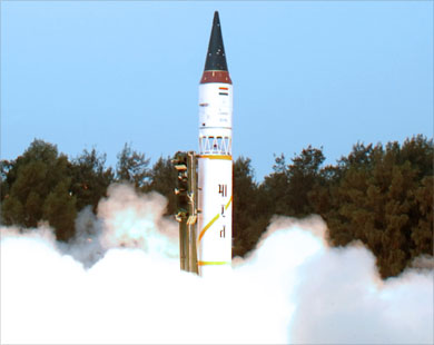 من تجربة إطلاق الصاروخ أغني 3 من جزيرة ويلير في مايو/أيار 2008 (رويترز)