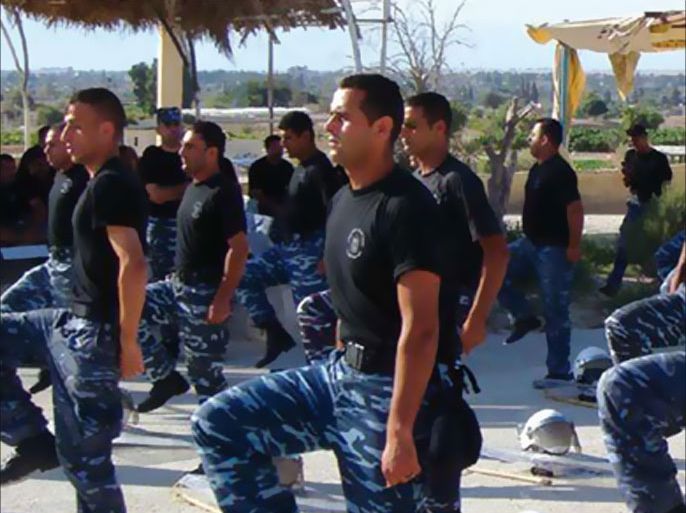 تدريب لقوات الأمن الفلسطينية