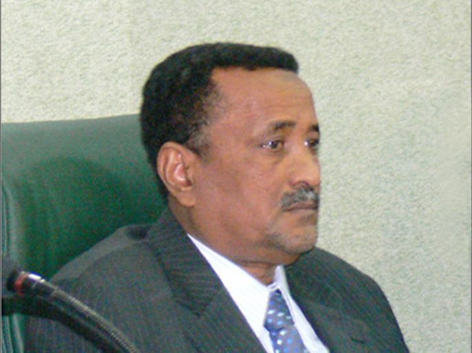 وزير الداخلية السوداني / إبراهيم محمود - في مؤتمر صحفي
