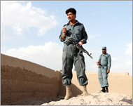 
قوات الشرطة الأفغانية بحاجة إلى تدريب (الفرنسية-أرشيف)قوات الشرطة الأفغانية بحاجة إلى تدريب (الفرنسية-أرشيف)