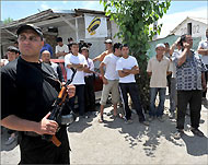 مداهمات وعنف في جنوبي قرغيرستان (الفرنسية)