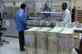 جدل حول إجراءات البنك المركزي السوداني لضبط سوق العملات الأجنبية