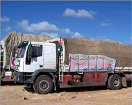 20 شاحنة ستنقل المساعدات الليبية إلى غزة (الجزيرة نت-أرشيف)