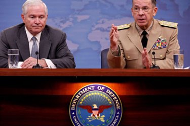 U.S. Defense Secretary Robert Gates (L) and Chairman of the Joint Chiefs of Staff Navy Admiral Mike Mullen hold a news conference at the Pentagon July 29, 2010 in Arlington, Virginia. Gates announced that he has asked the FBI
