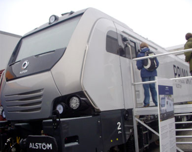 معرض برلين شهد عرض أنواع حديثة من قطارات الشحن وعربات متطورة (الجزيرة نت)