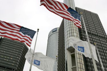 epa02283889 (FILE) A file photo dated 19 November 2008 showing flags fly outside of General Motors World Headquarter