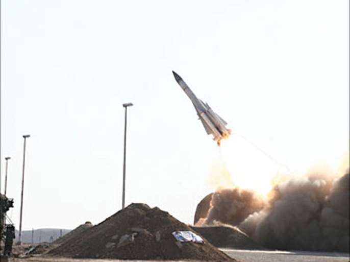 r_An undated picture released by Iran's Army on November 20, 2010 shows an anti-aircraft missile, the S-200, being launched during a war game from an unknown location in Iran