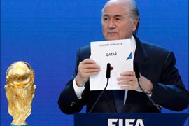 r_FIFA President Sepp Blatter announces Qatar as the host nation for the FIFA World Cup 2022, in Zurich December 2, 2010. REUTERS