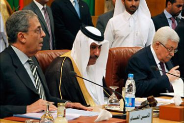 r_Secretary-General of the Arab League Amr Mohammed Moussa (L-R), Qatar's Prime Minister Hamad bin Jassim bin Jaber Al Thani and Palestinian President Mahmoud Abbas