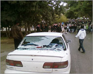  حوادث العنف يوم الانتخابات وبعدها بأسبوع أدت إلى جرح العشرات من الطلبة  (الجزيرة نت) 