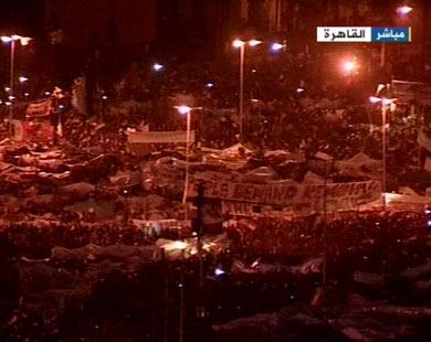 ابتهاج كبير للحشود المليونية بميدان التحرير 